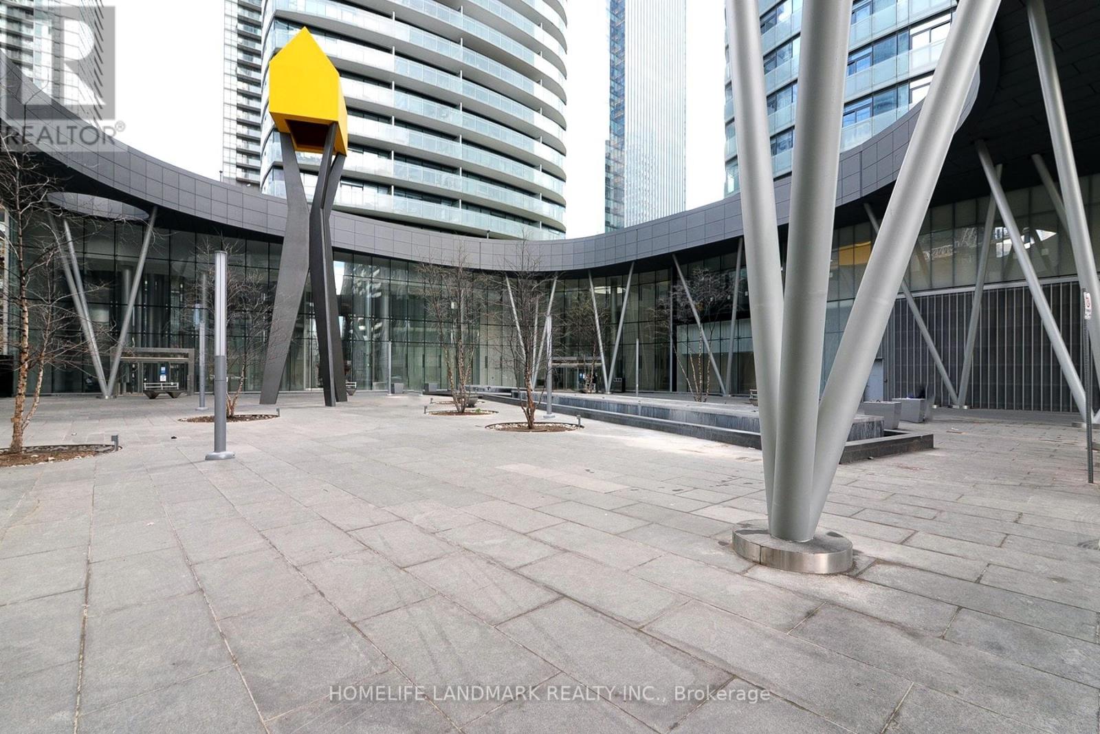 1504 - 12 York Street, Toronto, Ontario  M5J 0A9 - Photo 2 - C12645756