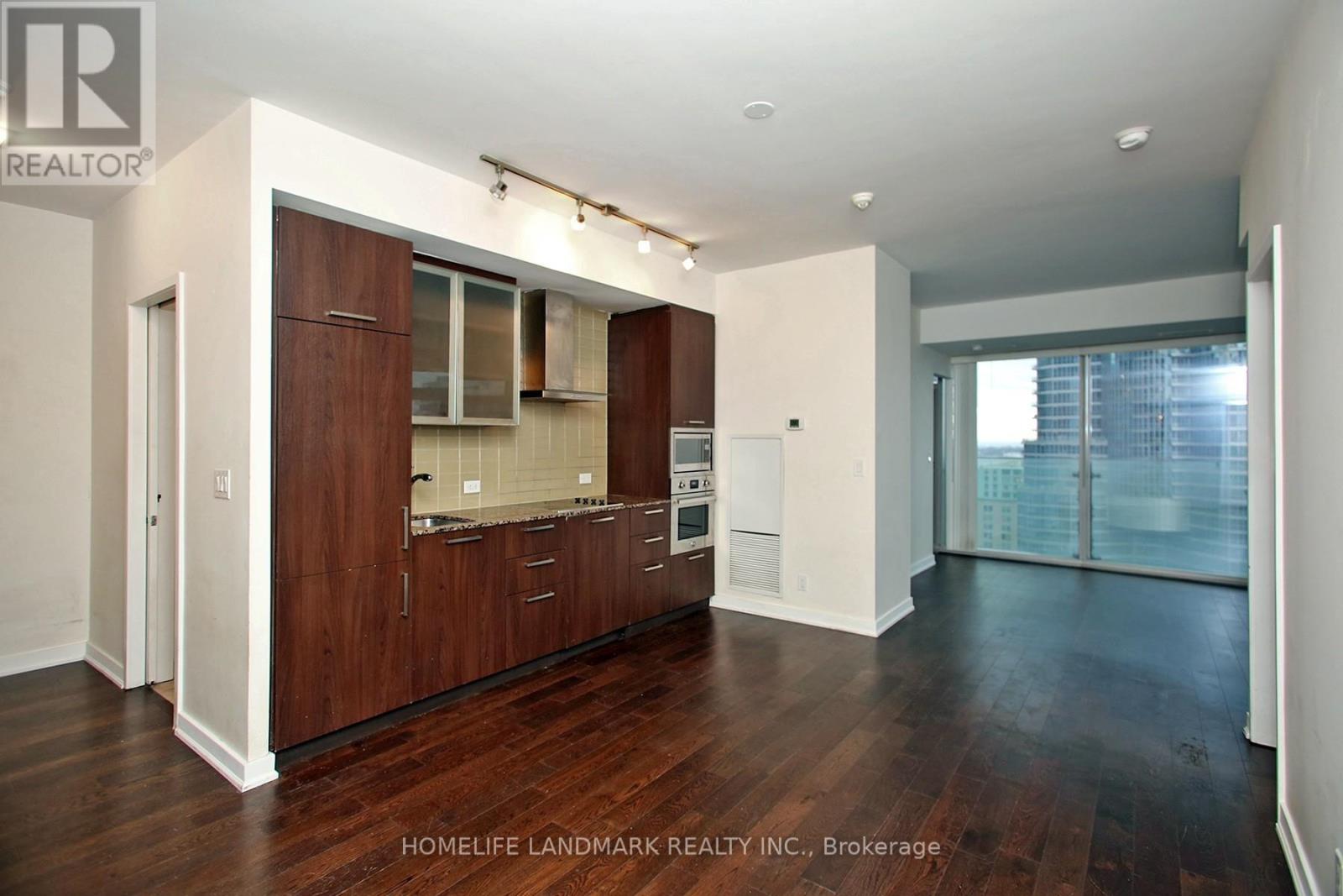 1504 - 12 York Street, Toronto, Ontario  M5J 0A9 - Photo 5 - C12645756