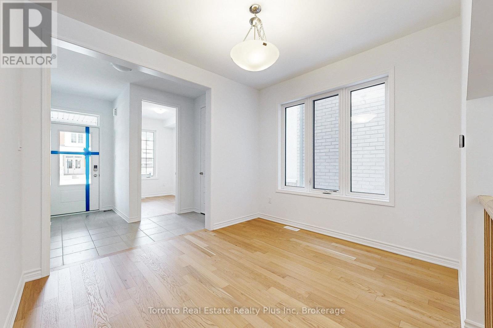 1476 Melville Bonus Crescent, Milton, Ontario  L9E 2H4 - Photo 16 - W12645748