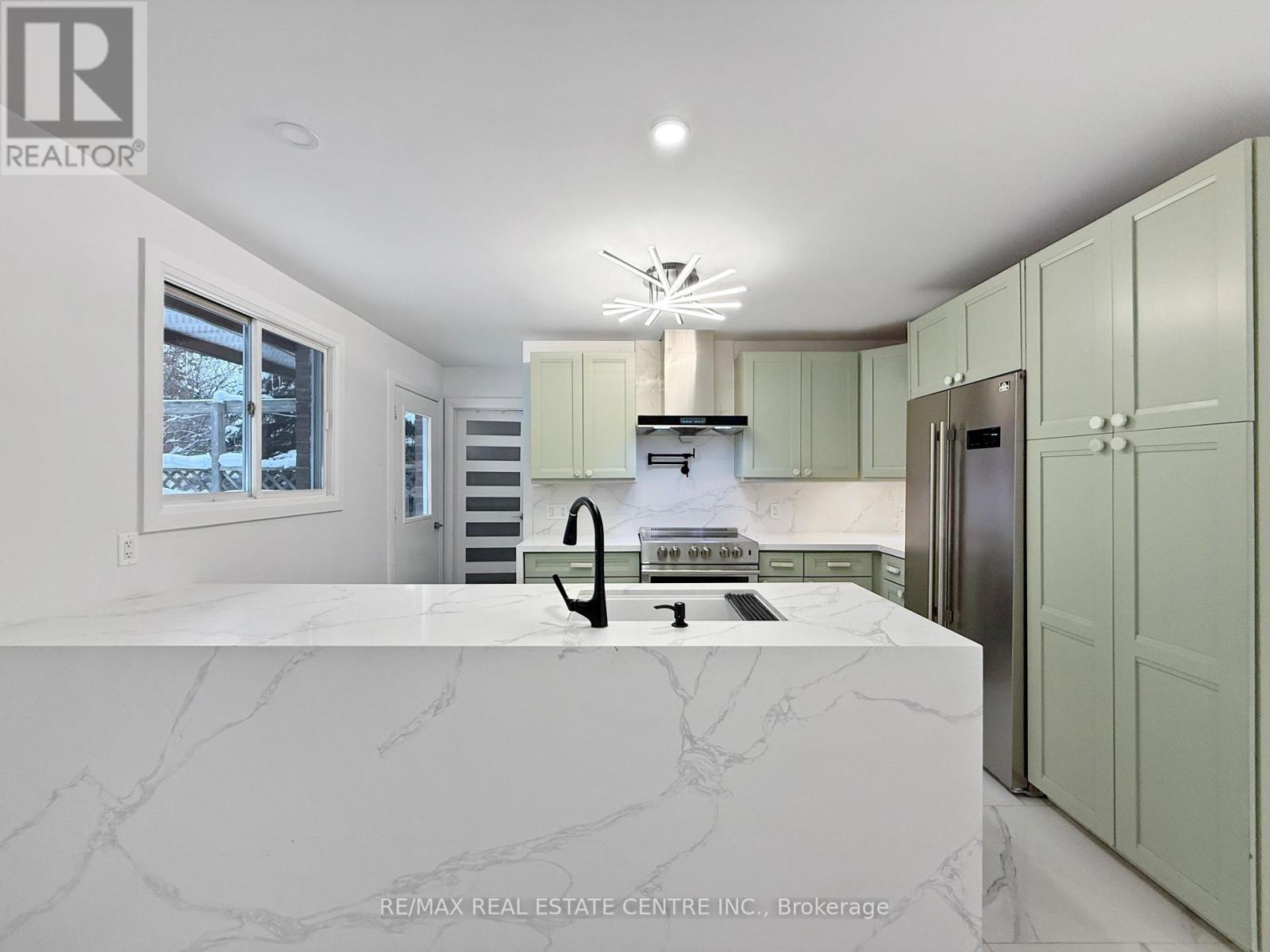 144 Wheelock Street, Erin, Ontario  N0B 1T0 - Photo 11 - X12645740