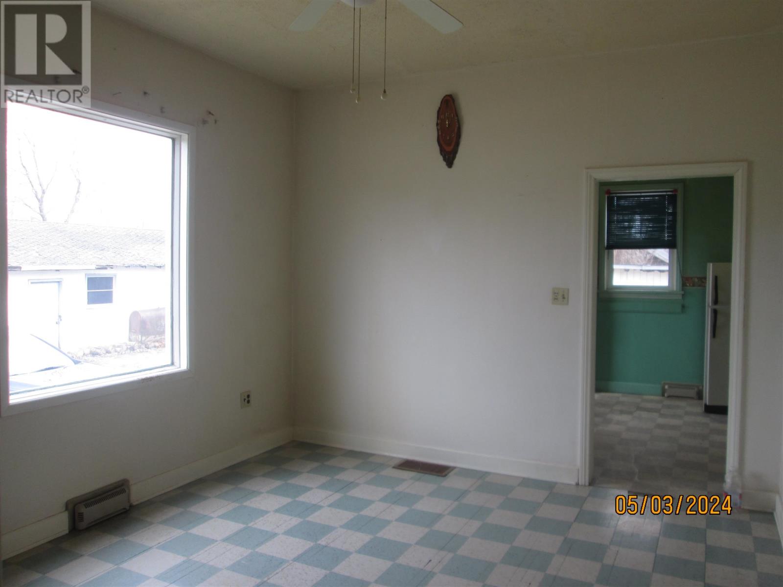 306 Front St, Ignace, Ontario  P0T 1T0 - Photo 11 - TB241223