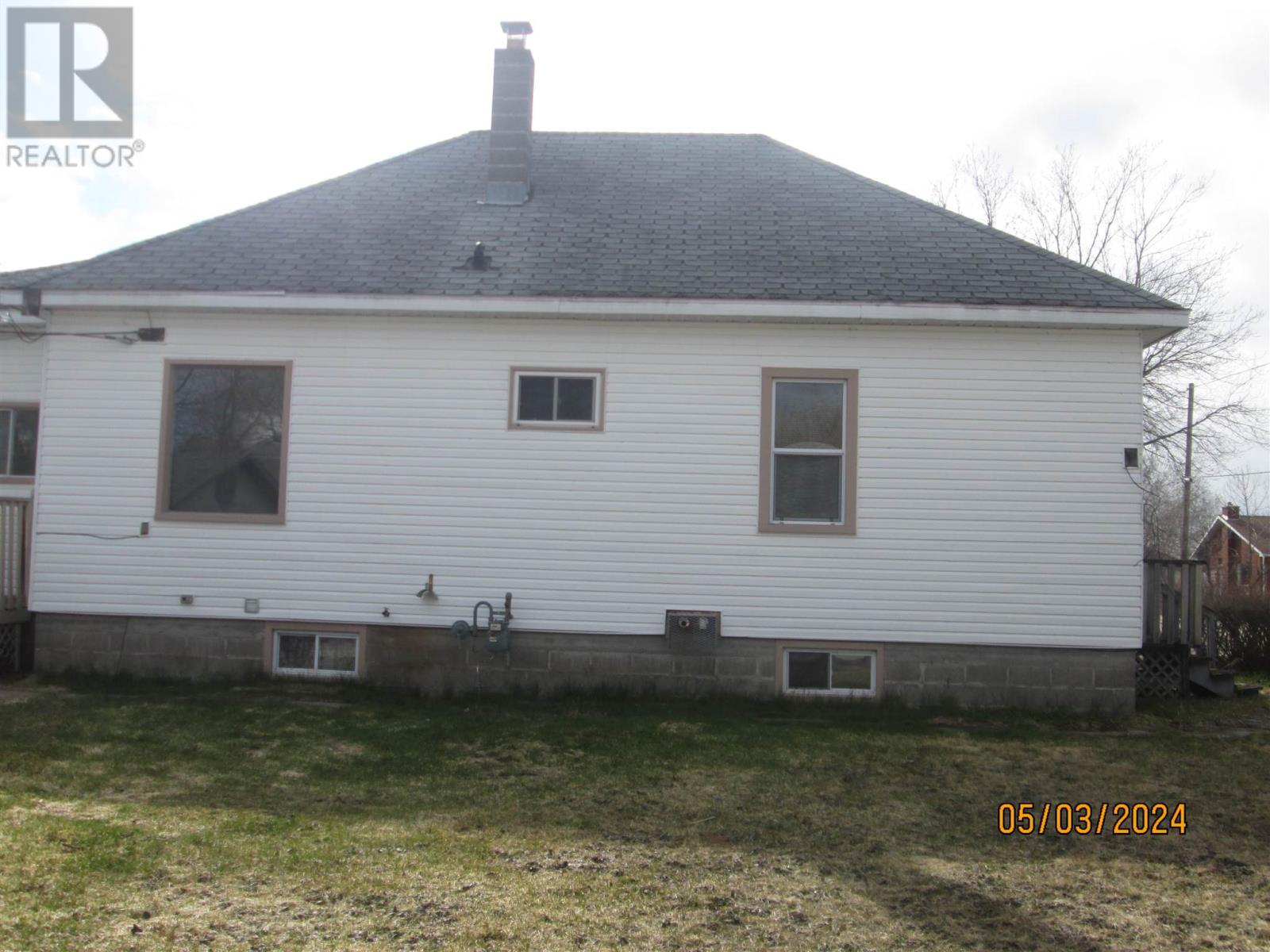 306 Front St, Ignace, Ontario  P0T 1T0 - Photo 4 - TB241223