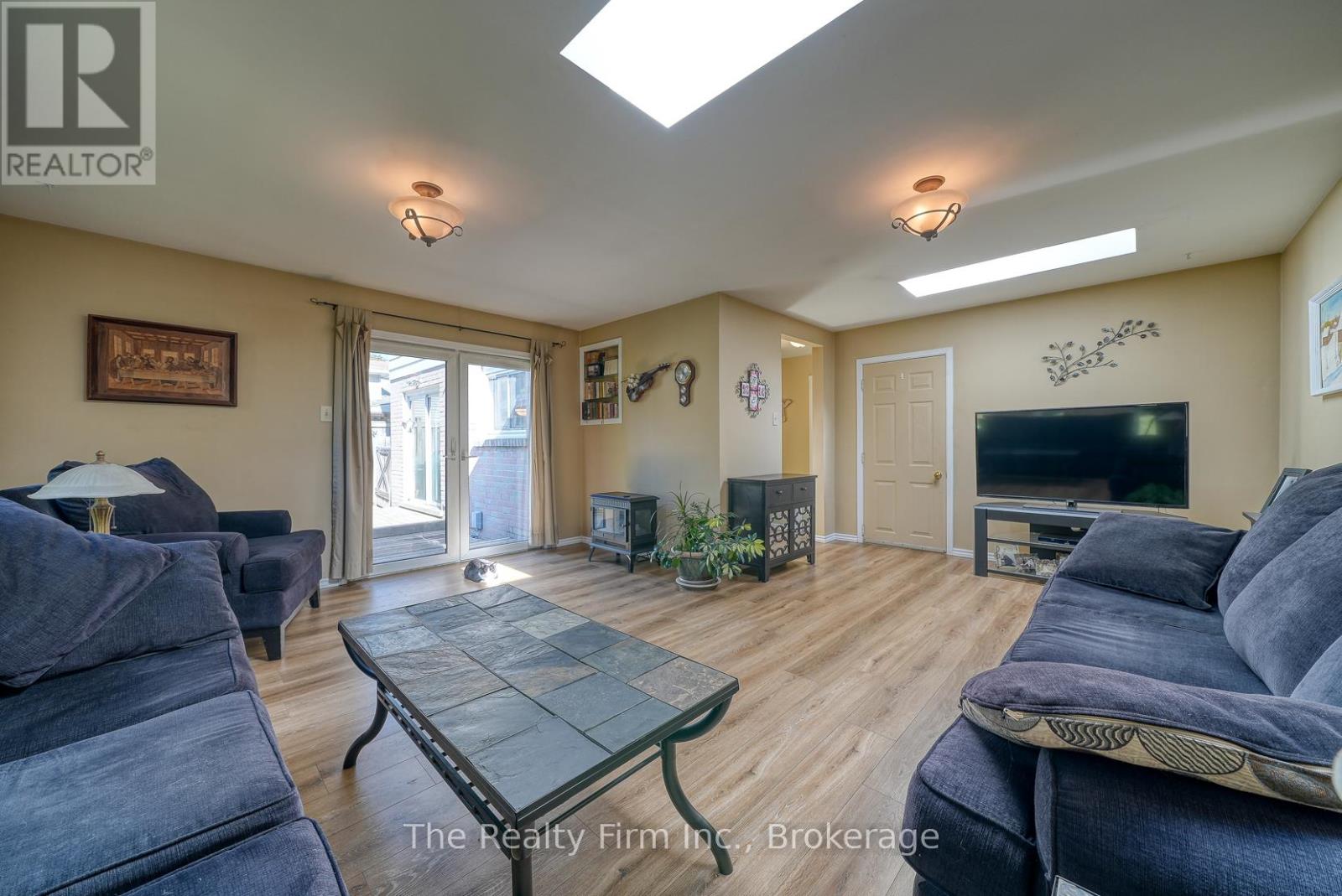 255 Cartier Drive, Woodstock, Ontario  N4S 7T9 - Photo 20 - X12446141