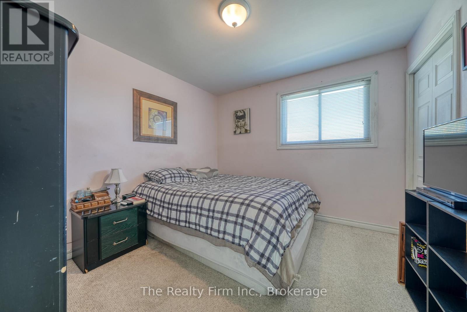 255 Cartier Drive, Woodstock, Ontario  N4S 7T9 - Photo 24 - X12446141