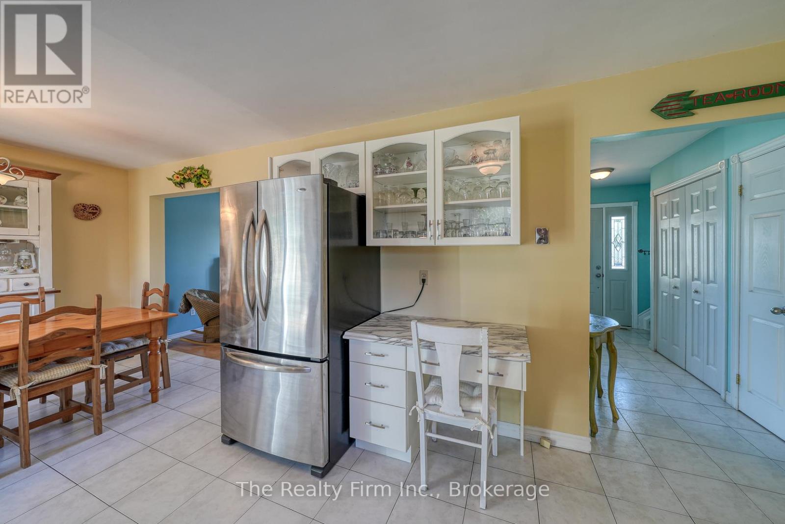 255 Cartier Drive, Woodstock, Ontario  N4S 7T9 - Photo 6 - X12446141