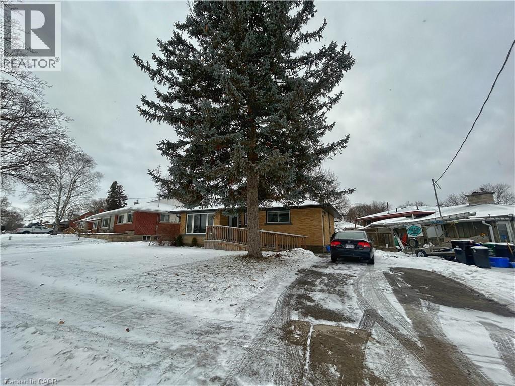 47 HARBER Avenue Unit# Upper, Kitchener, Ontario