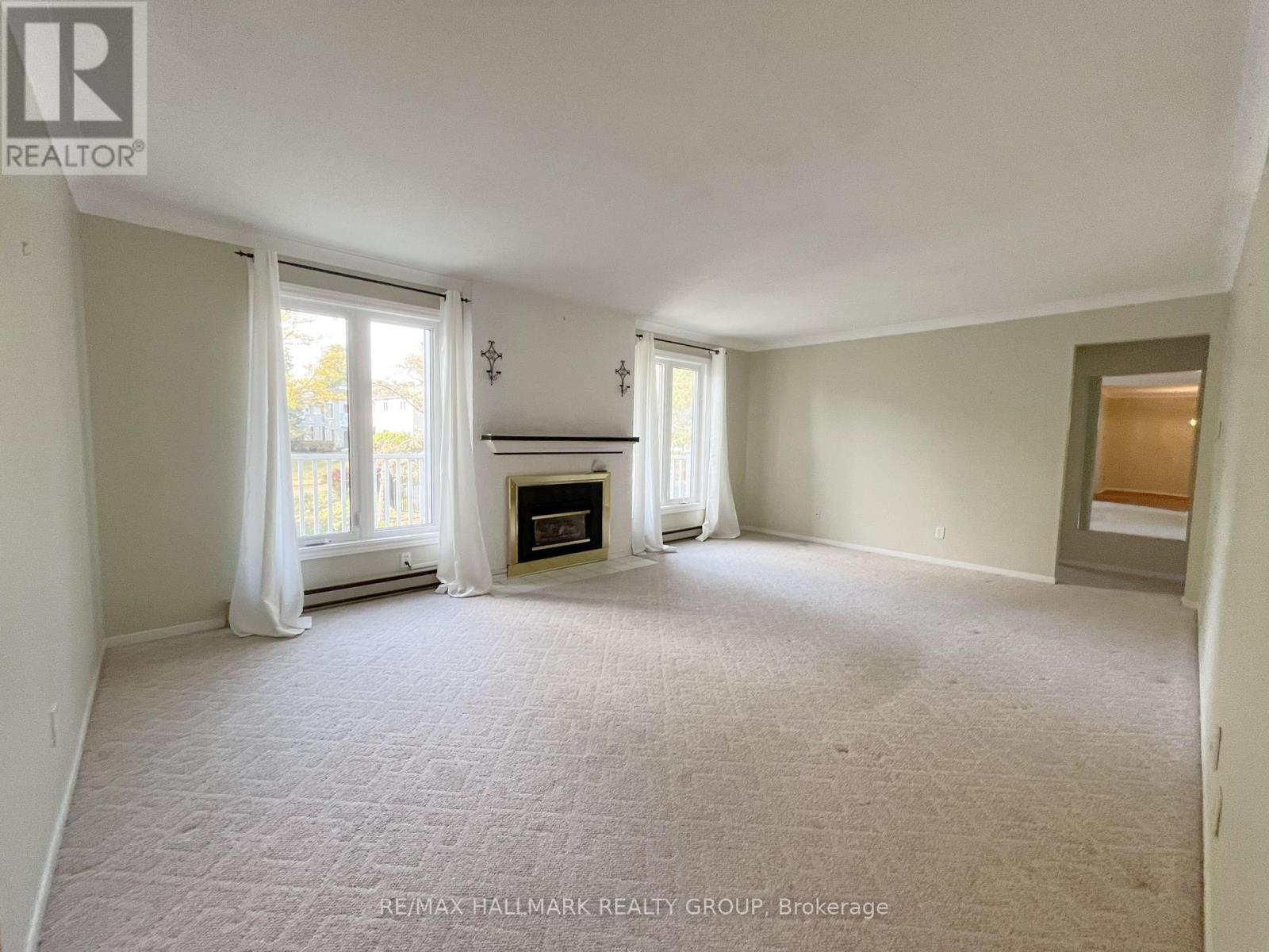 72 - 218 D Equestrian Drive, Ottawa, Ontario  K2M 1E2 - Photo 11 - X12430283