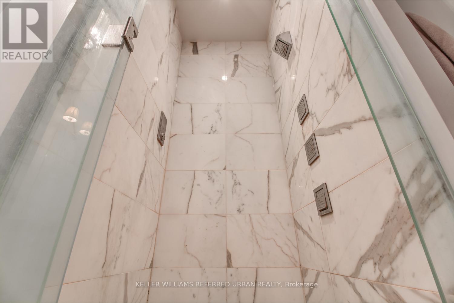 302 - 88 Davenport Road, Toronto, Ontario  M5R 0A5 - Photo 6 - C12645788