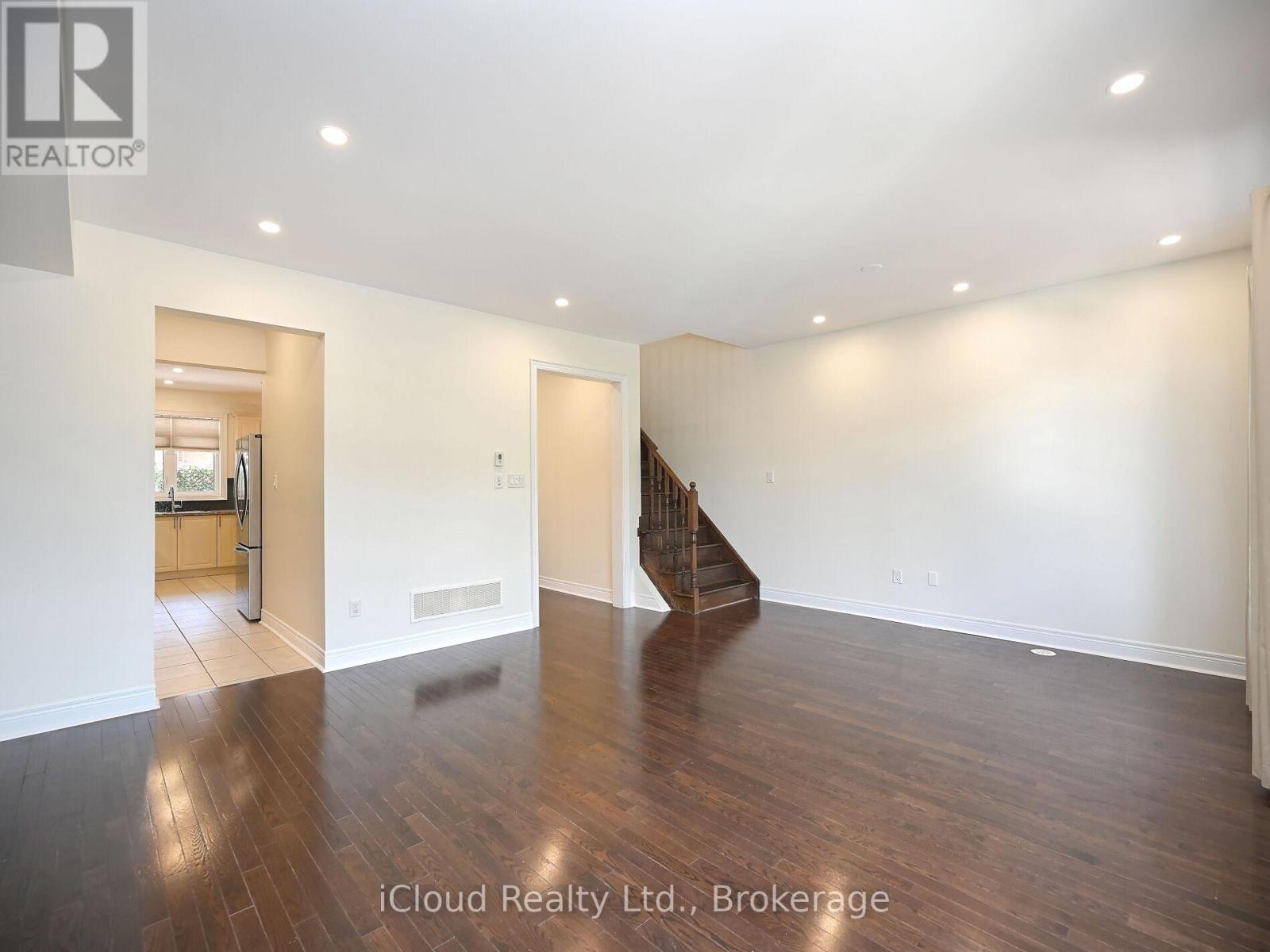 3069 Preserve Drive, Oakville, Ontario  L6M 0T6 - Photo 18 - W12644728