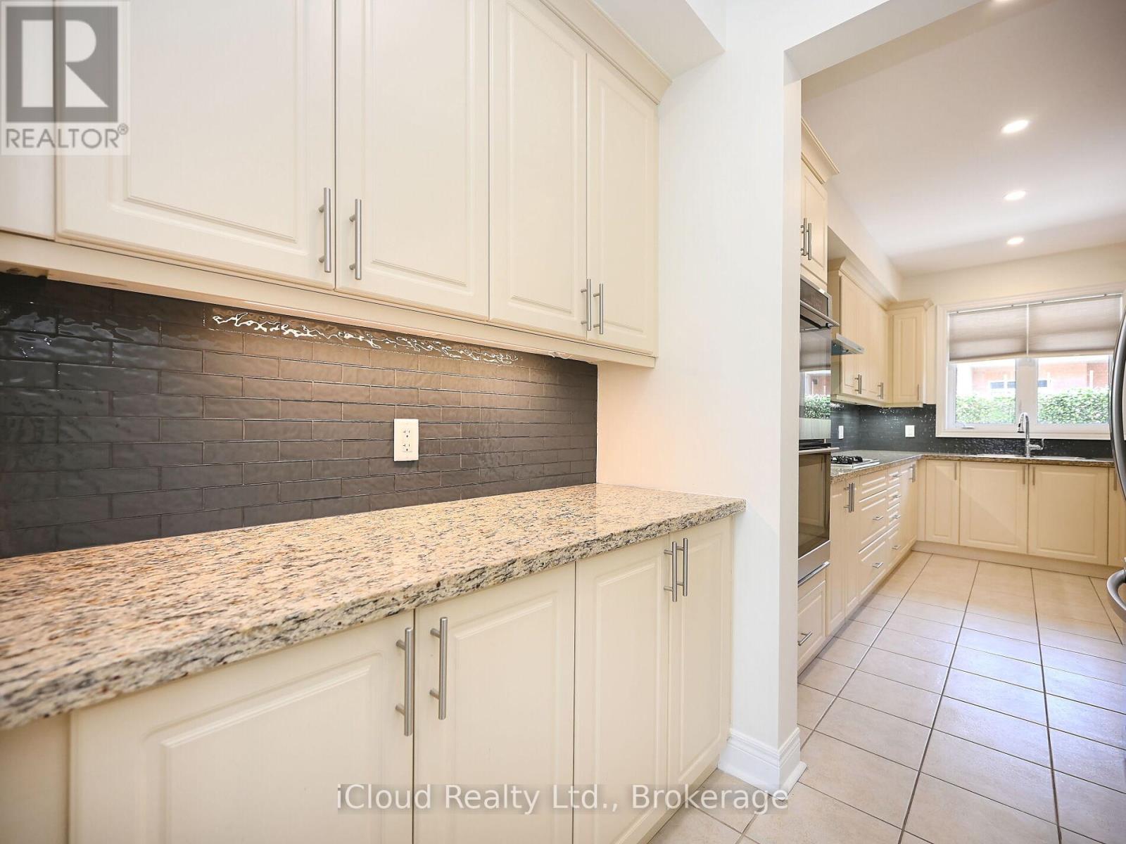 3069 Preserve Drive, Oakville, Ontario  L6M 0T6 - Photo 29 - W12644728