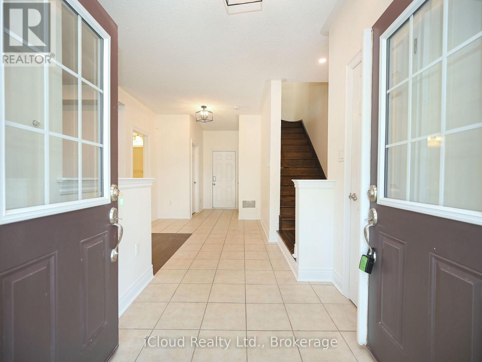 3069 Preserve Drive, Oakville, Ontario  L6M 0T6 - Photo 4 - W12644728