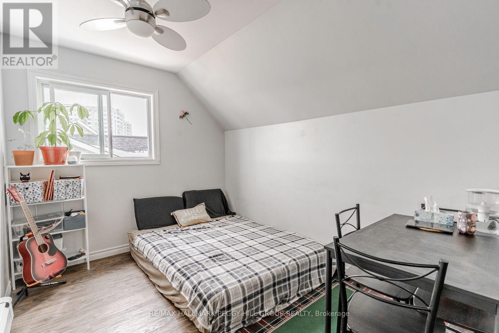 4 - 42 Toronto Street, Barrie, Ontario  L4N 1T9 - Photo 3 - S12645792