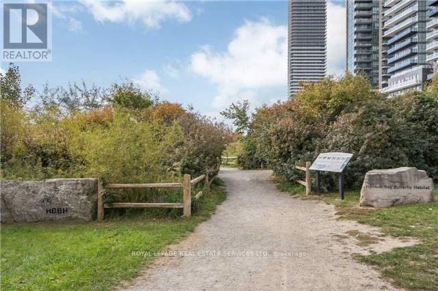 904 - 39 Annie Craig Drive, Toronto, Ontario  M8V 0H1 - Photo 18 - W12645804