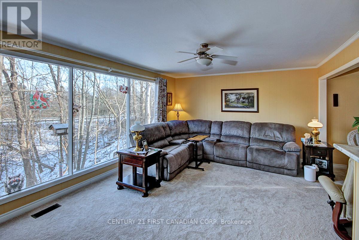 10 Regent Street, St. Thomas, Ontario  N5R 1Z8 - Photo 17 - X12645844