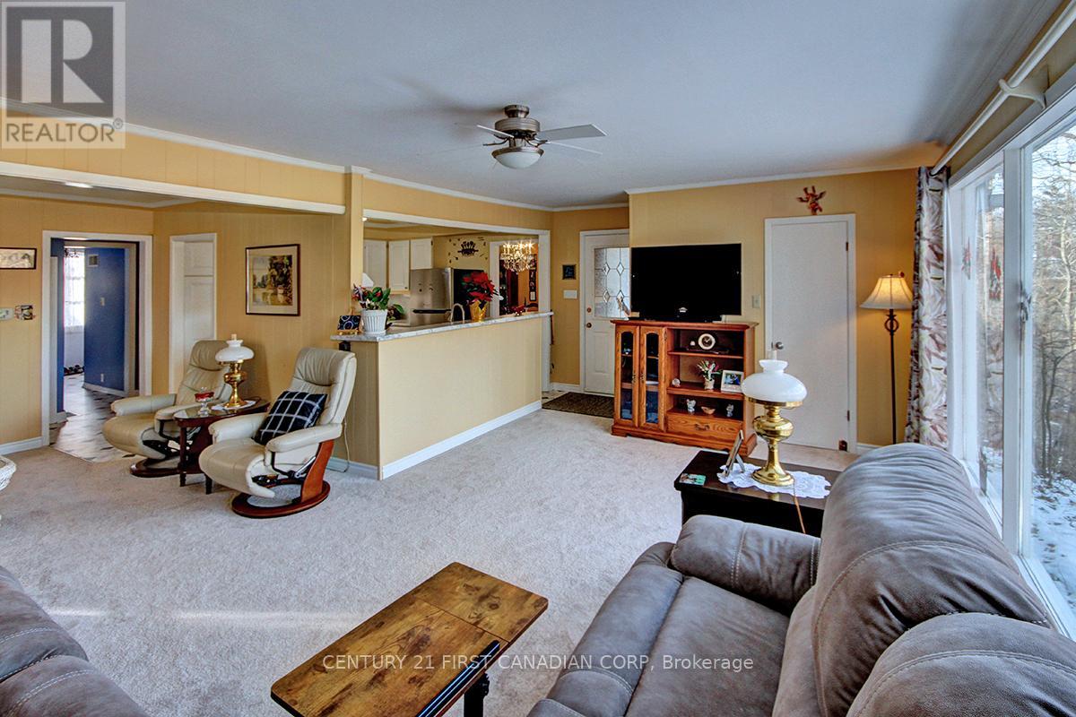 10 Regent Street, St. Thomas, Ontario  N5R 1Z8 - Photo 18 - X12645844