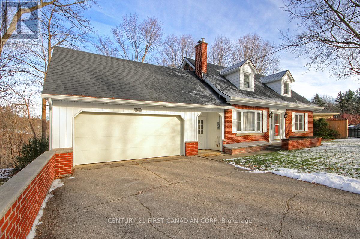 10 Regent Street, St. Thomas, Ontario  N5R 1Z8 - Photo 4 - X12645844