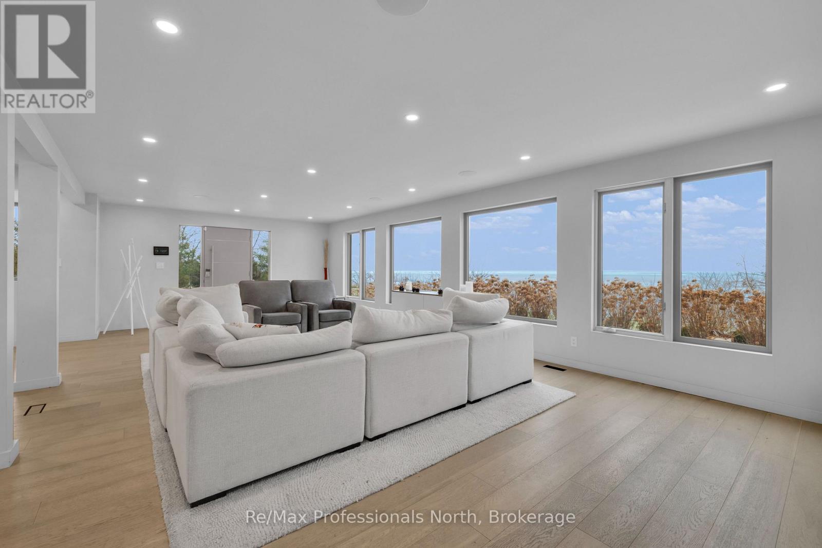 434 Front Road, Norfolk, Ontario  N0E 1P0 - Photo 14 - X12645904