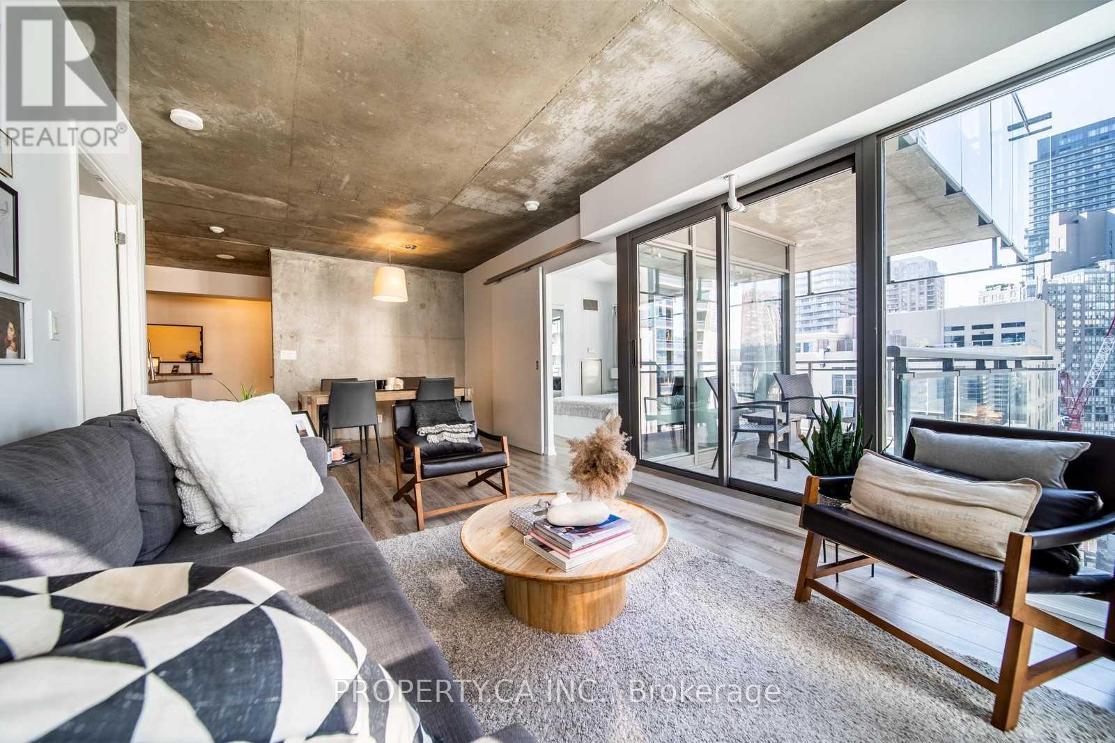 1406 - 22 WELLESLEY STREET E, Toronto, Ontario