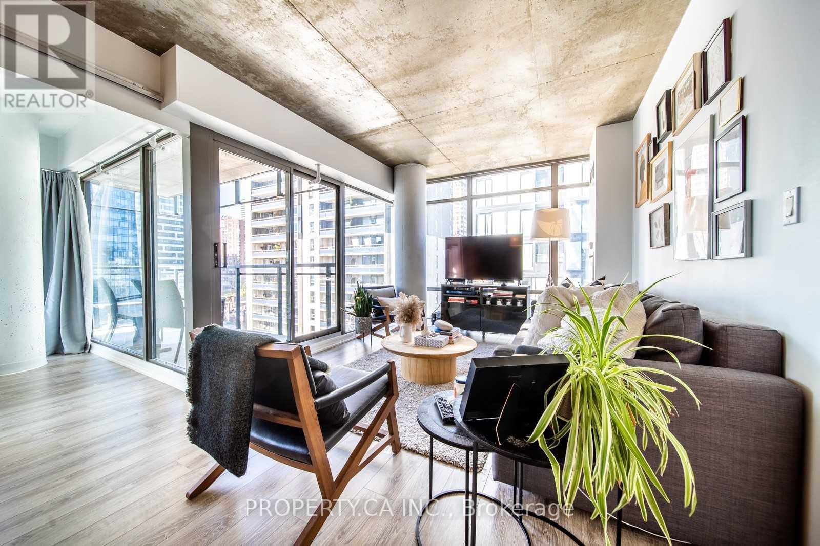 1406 - 22 Wellesley Street E, Toronto, Ontario  M4Y 1G3 - Photo 10 - C12645858