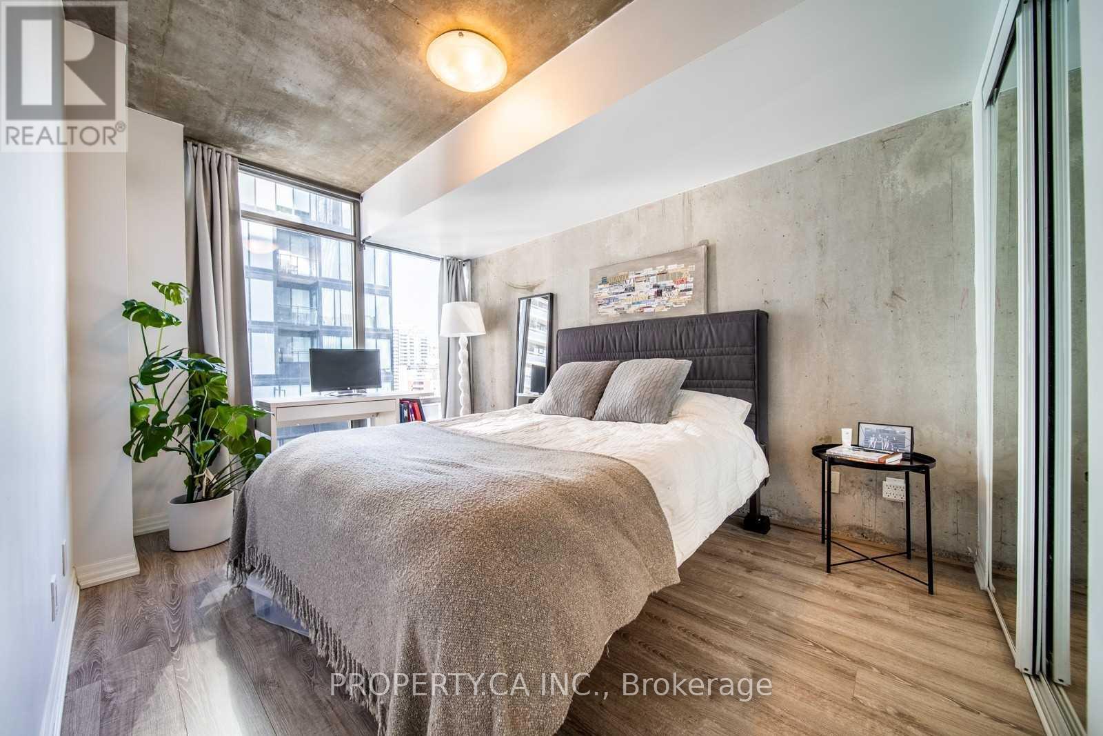 1406 - 22 Wellesley Street E, Toronto, Ontario  M4Y 1G3 - Photo 13 - C12645858