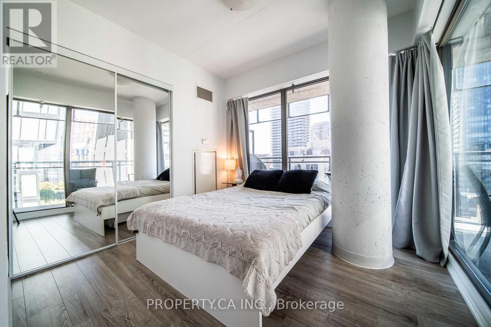 1406 - 22 Wellesley Street E, Toronto, Ontario  M4Y 1G3 - Photo 19 - C12645858