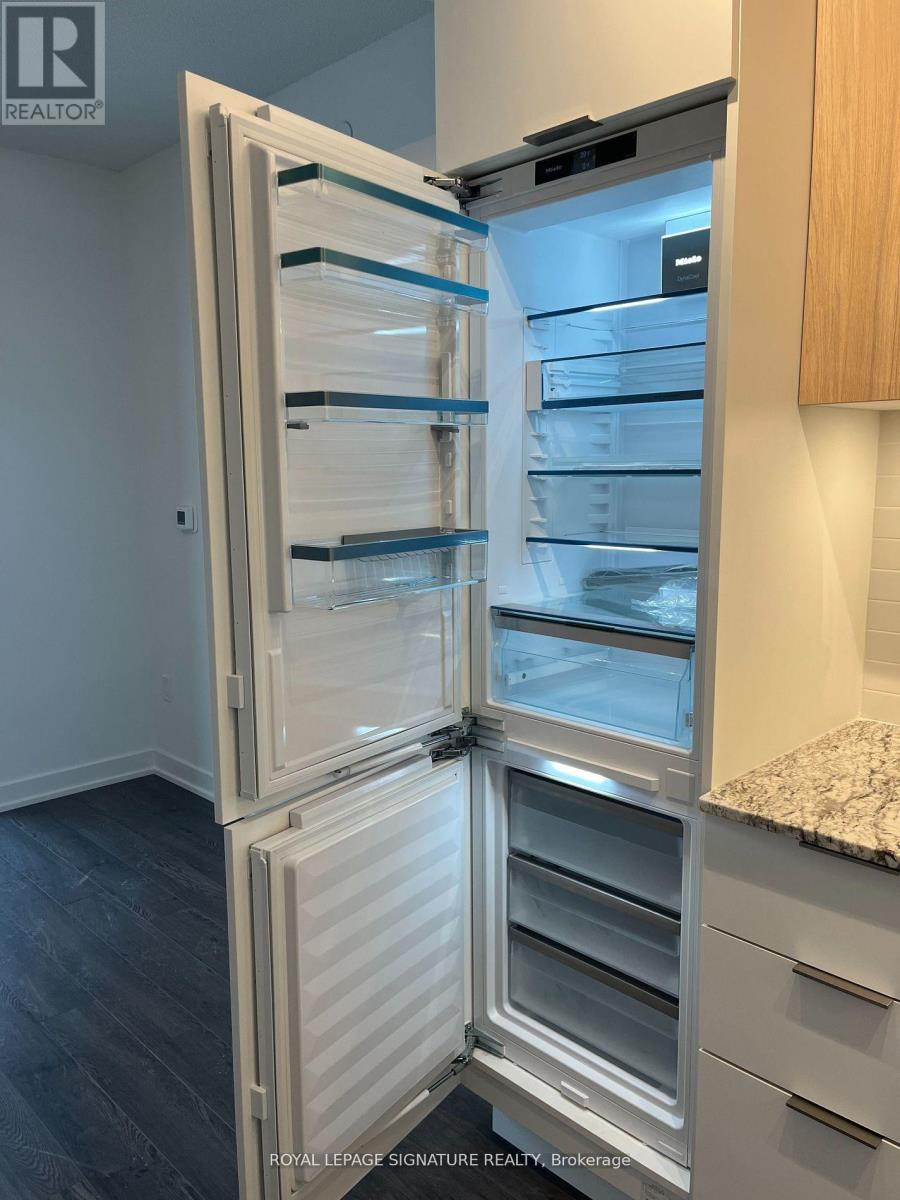 1705 - 50 O'neill Road, Toronto, Ontario  M3C 0H1 - Photo 5 - C12645866