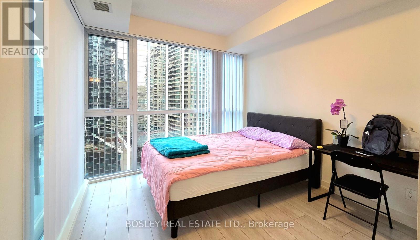 1618 - 4955 Yonge Street, Toronto, Ontario  M2N 0L8 - Photo 6 - C12645882