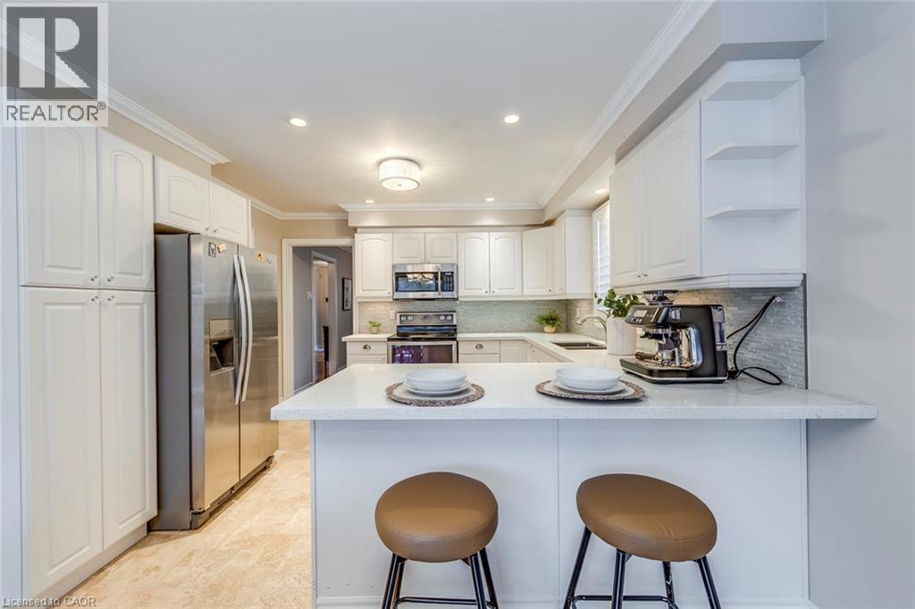 2161 Grenville Drive, Oakville, Ontario  L6H 4X1 - Photo 14 - 40794769