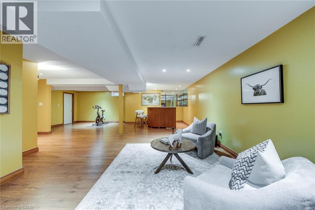 2161 Grenville Drive, Oakville, Ontario  L6H 4X1 - Photo 38 - 40794769