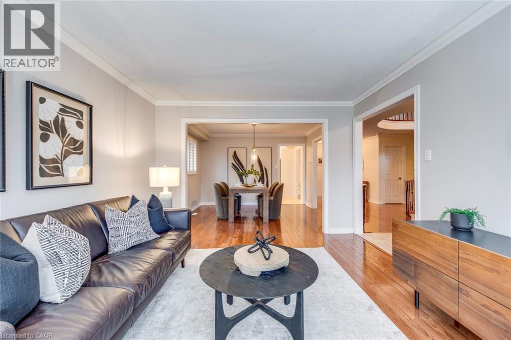 2161 Grenville Drive, Oakville, Ontario  L6H 4X1 - Photo 5 - 40794769