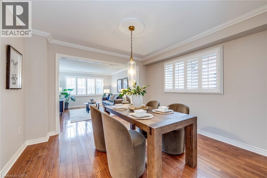 2161 Grenville Drive, Oakville, Ontario  L6H 4X1 - Photo 9 - 40794769