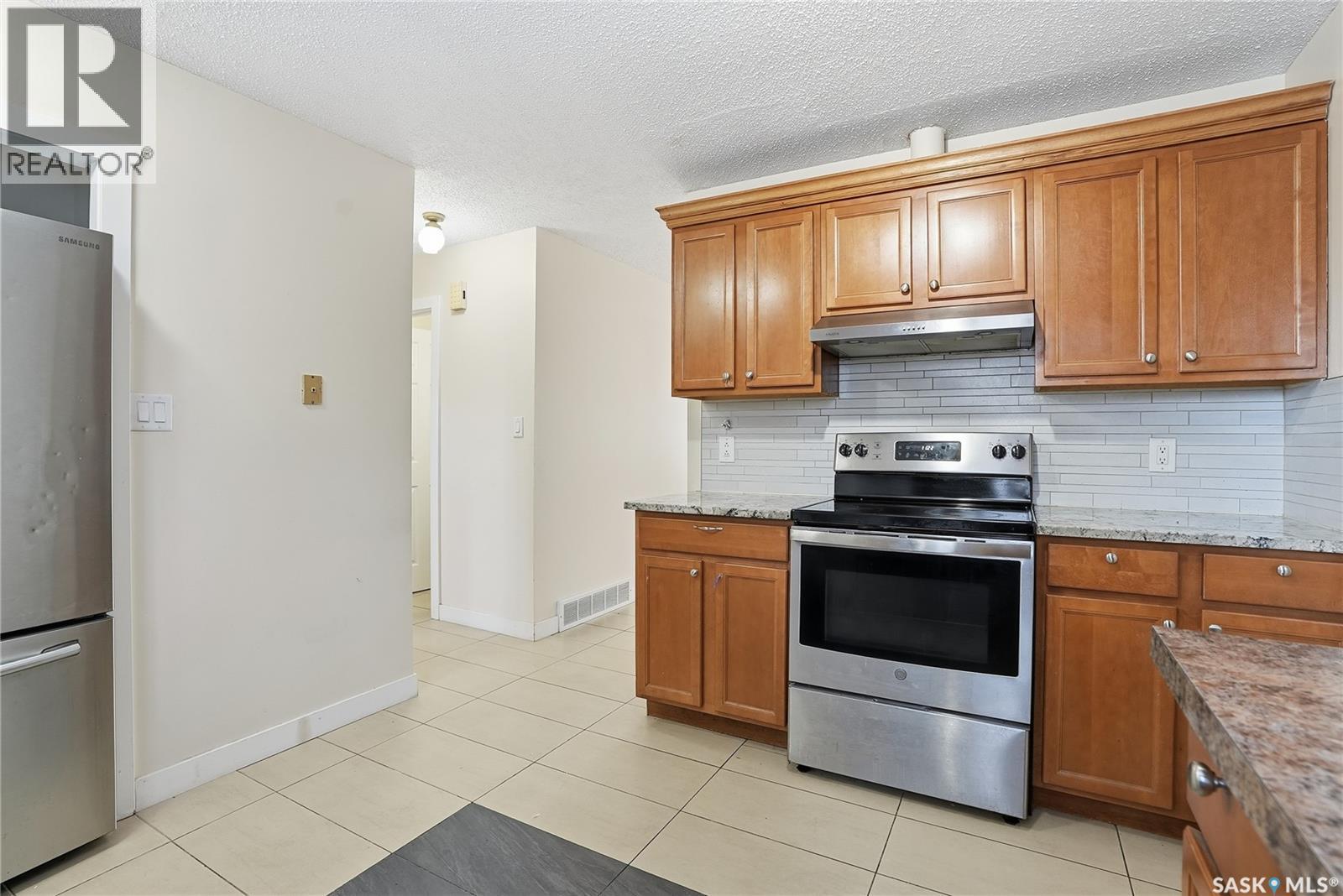 313 Q Avenue S, Saskatoon, Saskatchewan  S7M 2Y2 - Photo 12 - SK025826