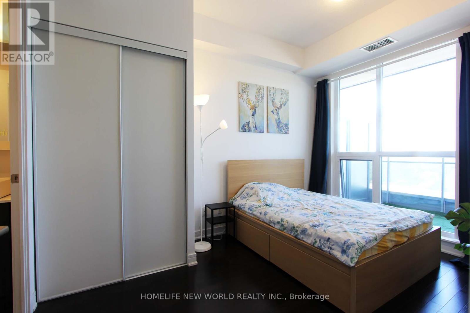 2301 - 9201 Yonge Street, Richmond Hill, Ontario  L4C 6Z2 - Photo 16 - N12645900