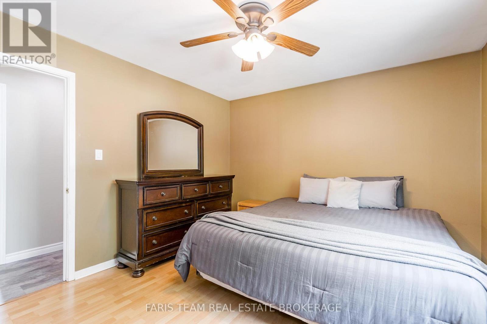 1941 Vespra Valley Road, Springwater, Ontario  L9X 1A6 - Photo 18 - S12645874