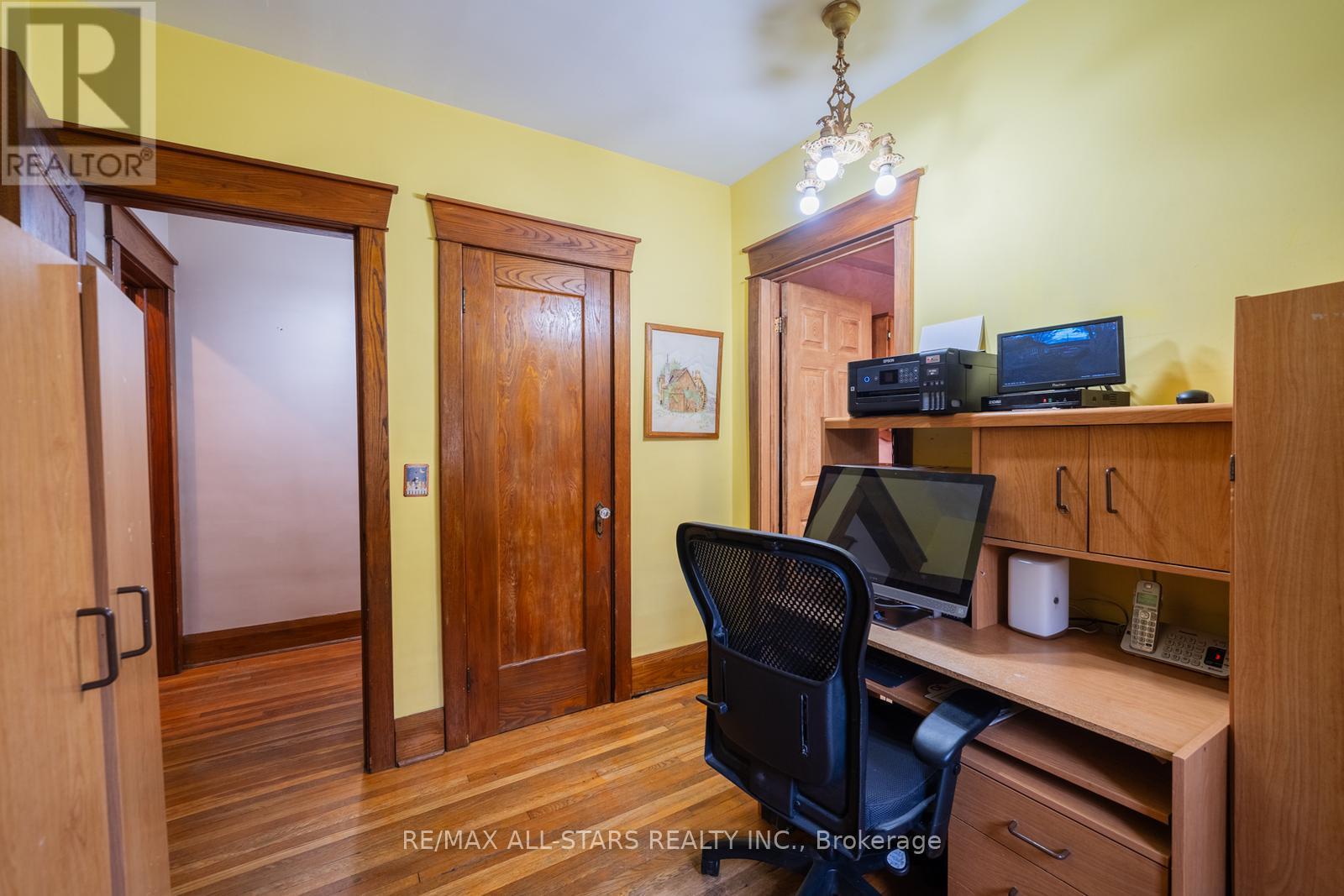 12066 48 Highway, Whitchurch-Stouffville, Ontario  L4A 7X5 - Photo 23 - N12365528