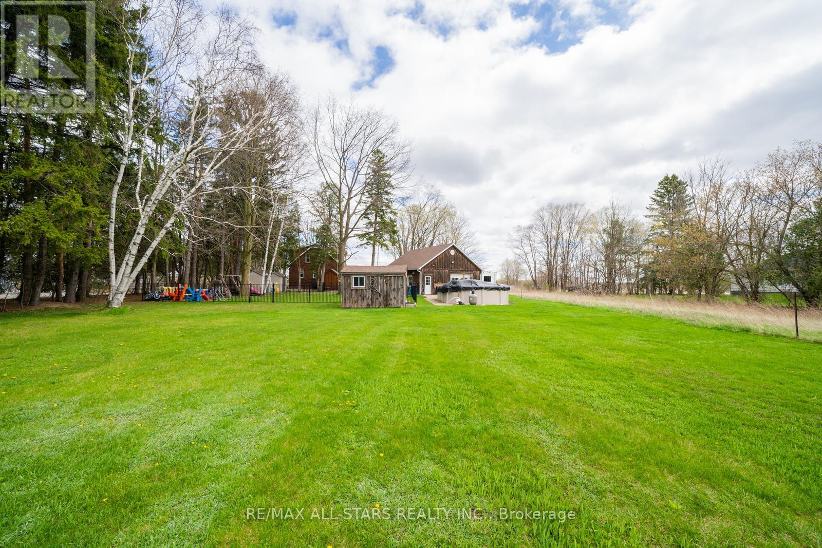 12066 48 Highway, Whitchurch-Stouffville, Ontario  L4A 7X5 - Photo 47 - N12365528