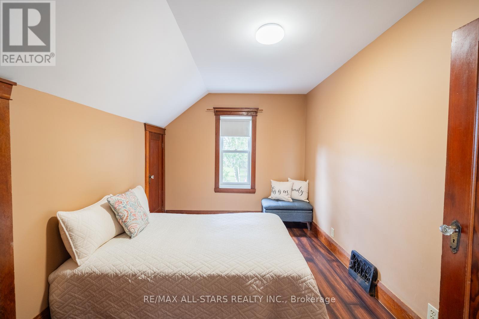 12066 48 Highway, Whitchurch-Stouffville, Ontario  L4A 7X5 - Photo 34 - N12365528