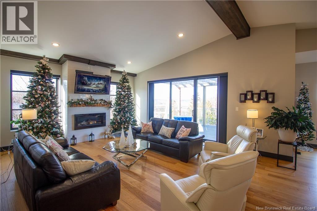 11 Robert Ross Boulevard, Hampton, New Brunswick  E5N 0E2 - Photo 11 - NB131427
