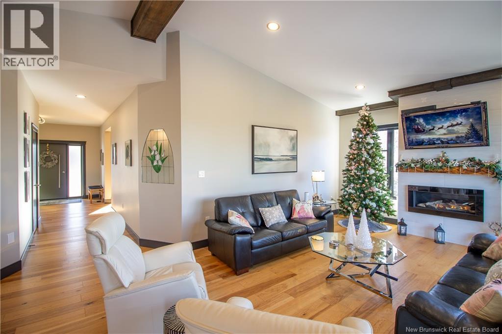 11 Robert Ross Boulevard, Hampton, New Brunswick  E5N 0E2 - Photo 6 - NB131427