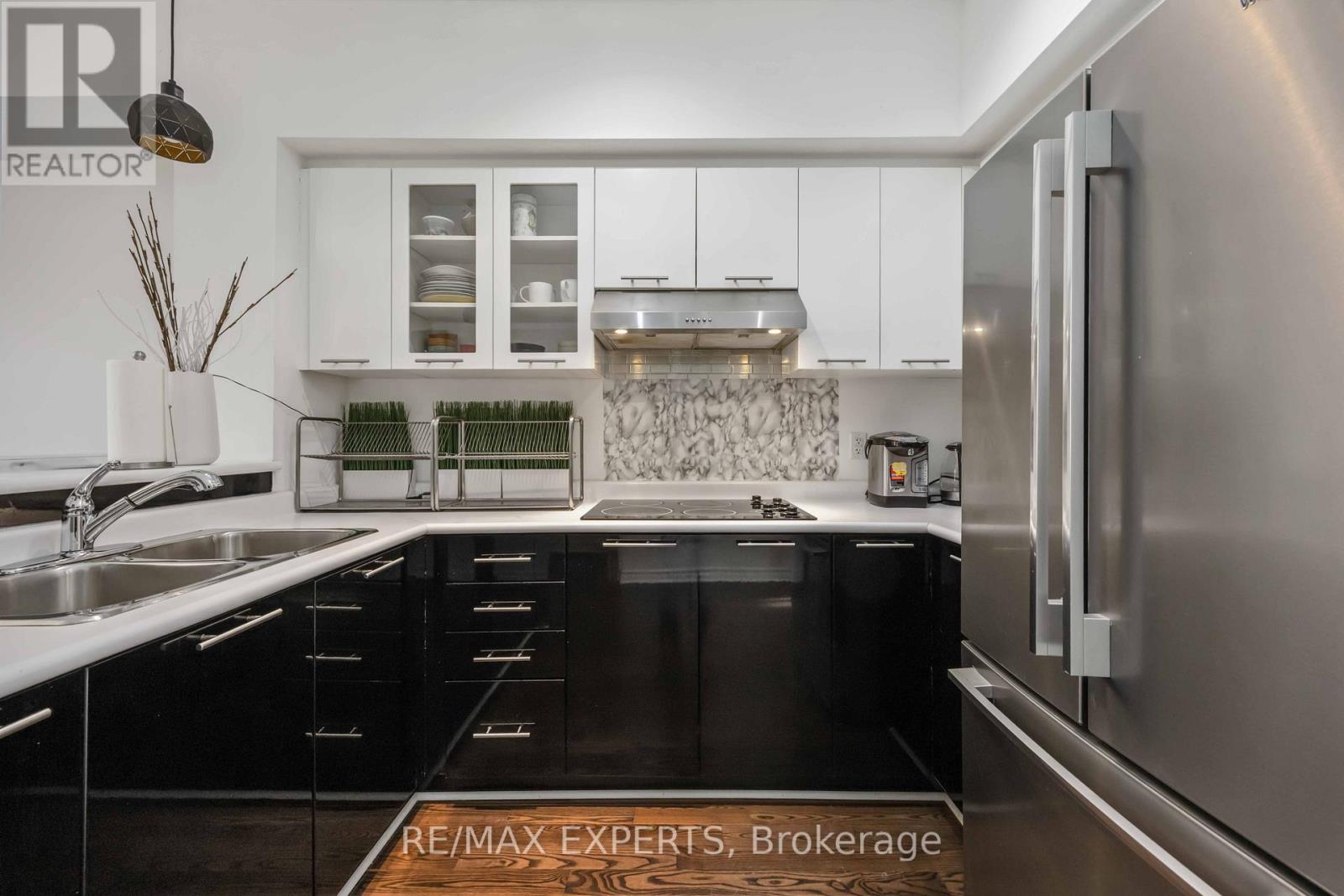 19b Oak Street, Toronto, Ontario  M9N 0A4 - Photo 19 - W12645816