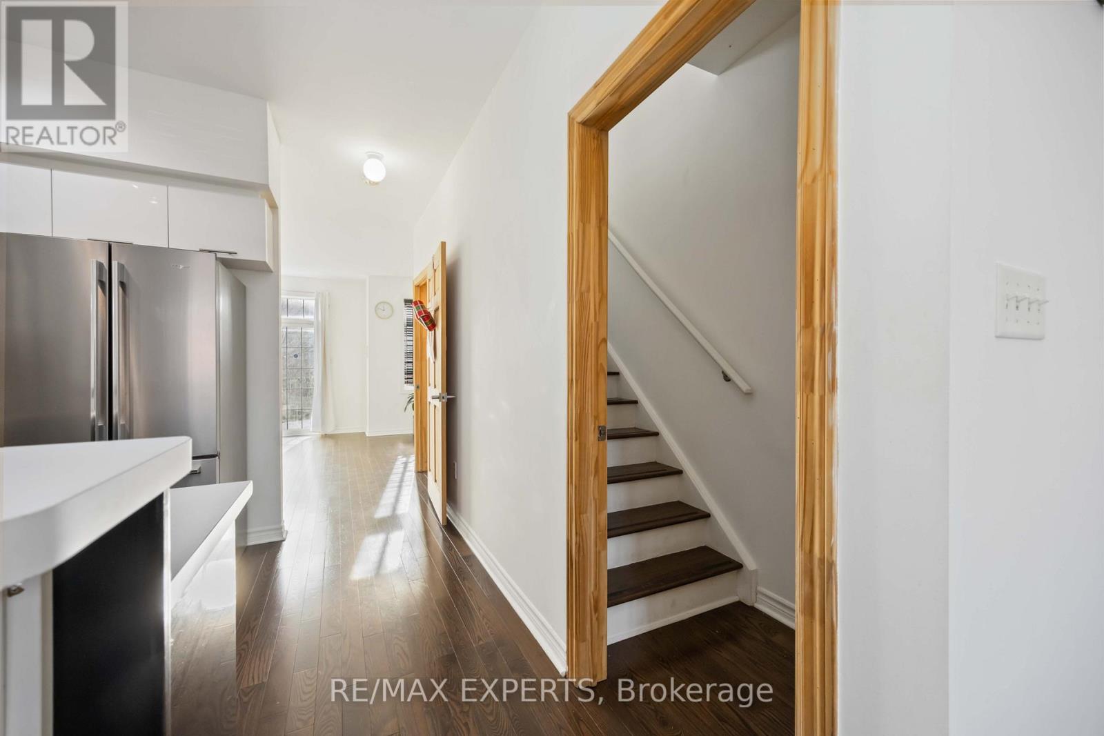 19b Oak Street, Toronto, Ontario  M9N 0A4 - Photo 23 - W12645816