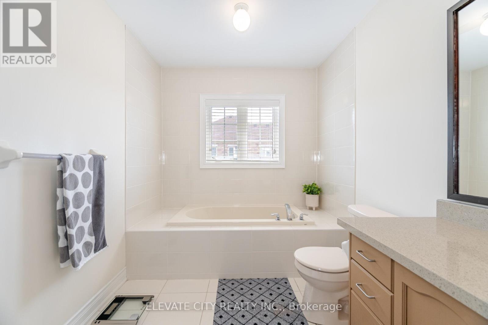 5576 Ethan Drive, Mississauga, Ontario  L5M 0W1 - Photo 18 - W12645818