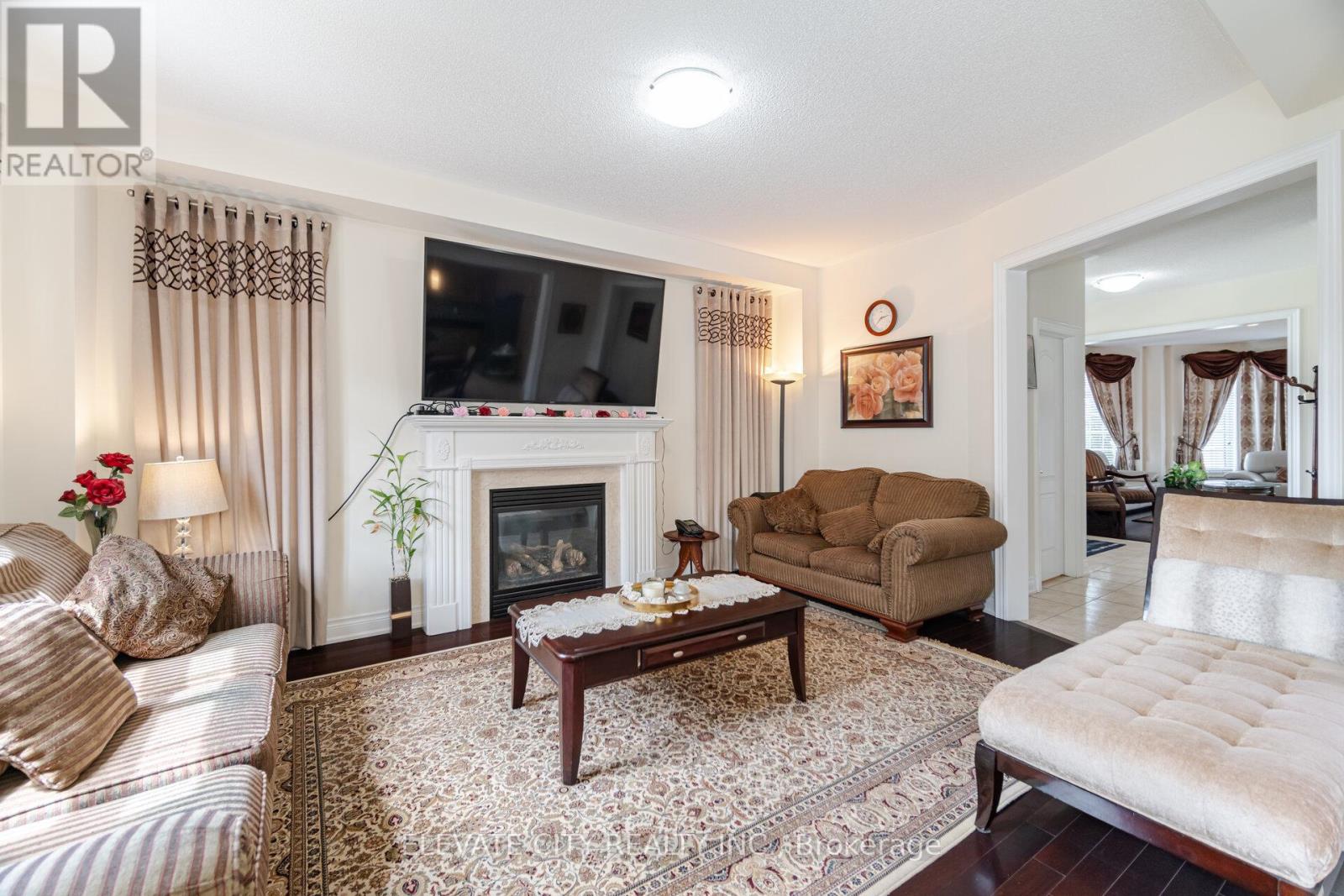 5576 Ethan Drive, Mississauga, Ontario  L5M 0W1 - Photo 5 - W12645818