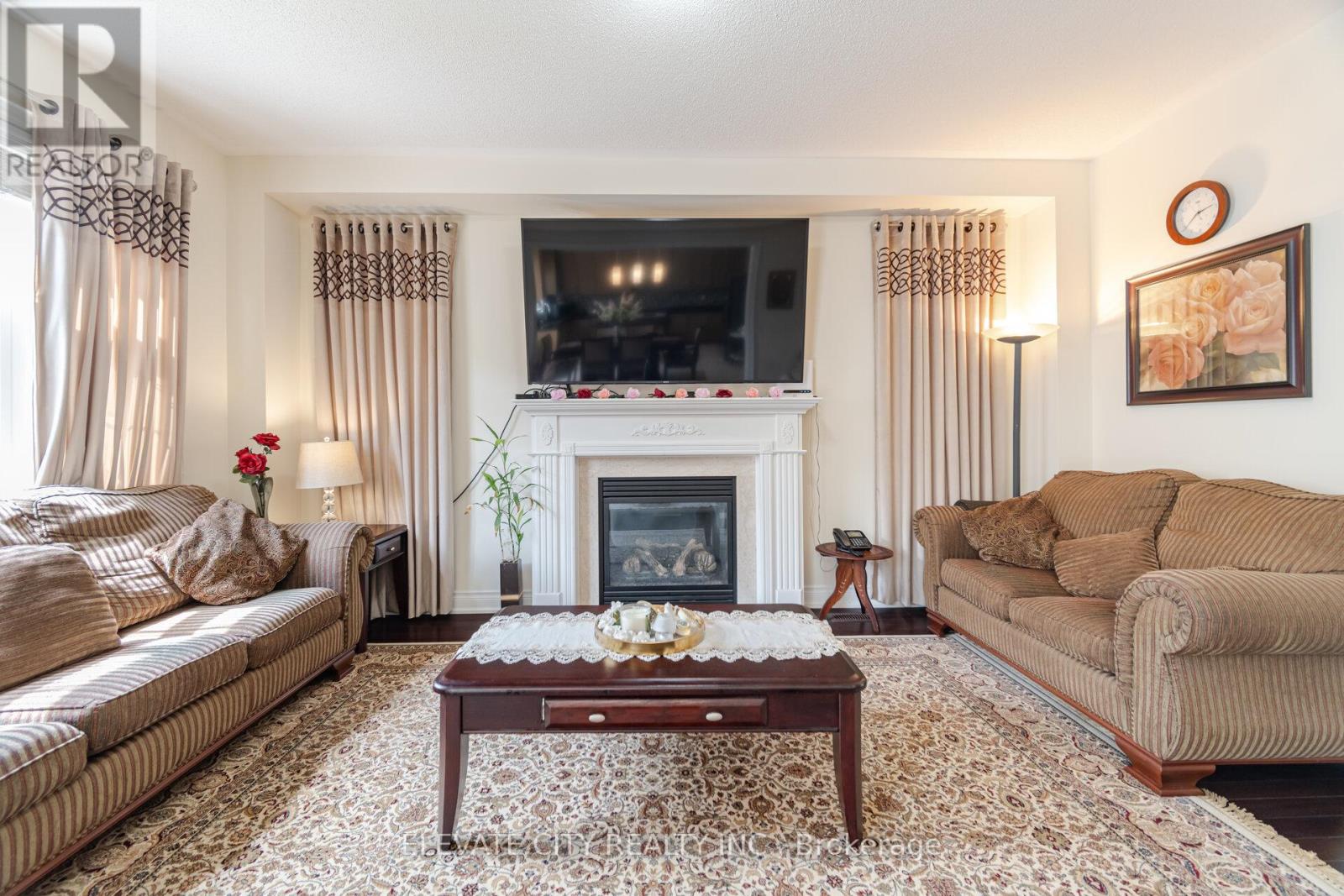 5576 Ethan Drive, Mississauga, Ontario  L5M 0W1 - Photo 6 - W12645818