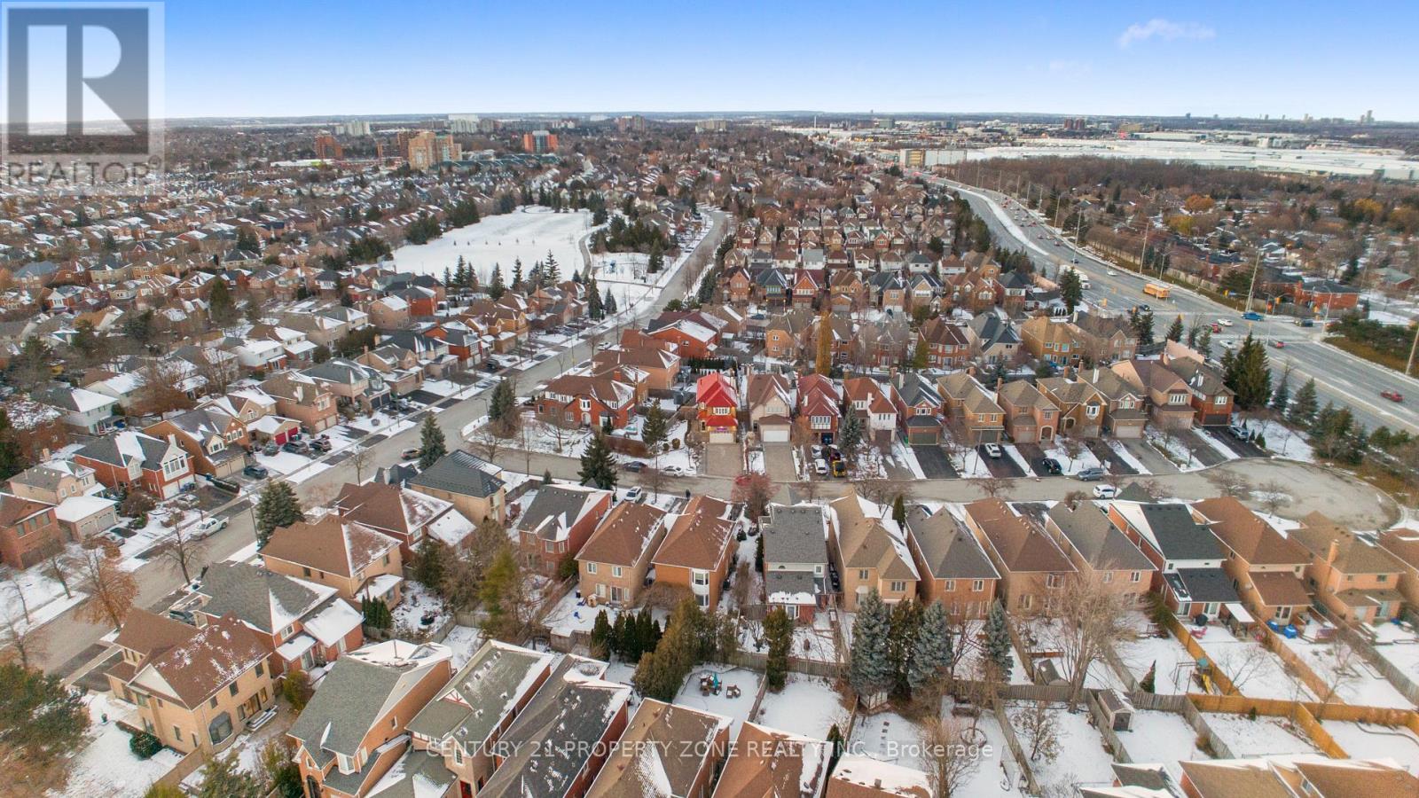 2565 Scarth Court, Mississauga, Ontario  L5M 5L2 - Photo 6 - W12645820