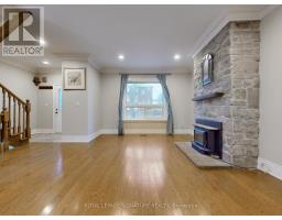 73 BUTTONWOOD AVENUE, Toronto, Ontario