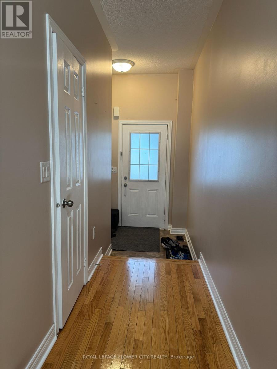 9710 Mclaughlin Road N, Brampton, Ontario  L6X 0T8 - Photo 3 - W12645854