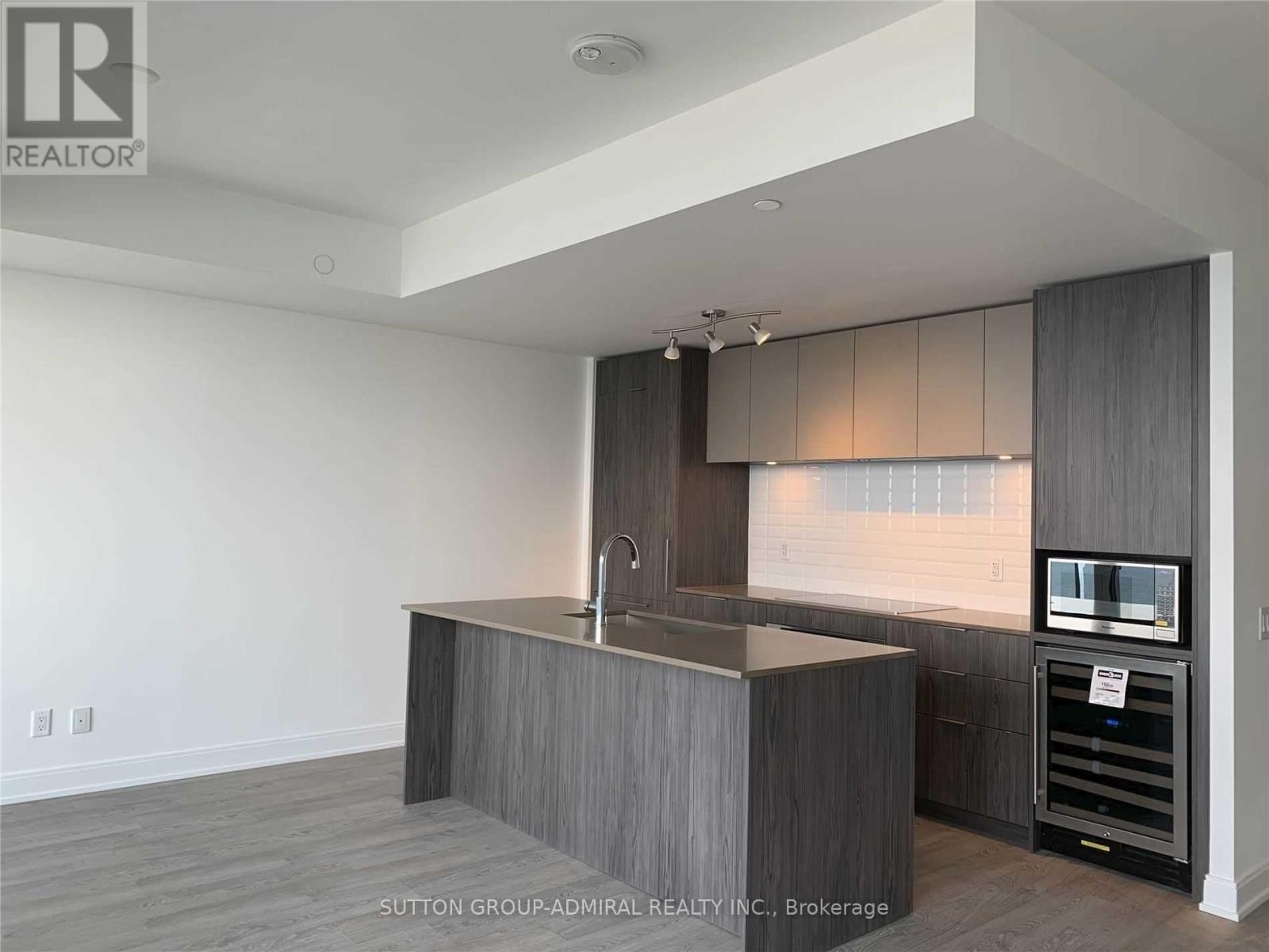 3705 - 70 Annie Craig Drive, Toronto, Ontario  M8V 0C4 - Photo 11 - W12645868