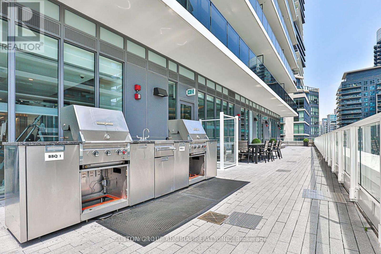 3705 - 70 Annie Craig Drive, Toronto, Ontario  M8V 0C4 - Photo 3 - W12645868