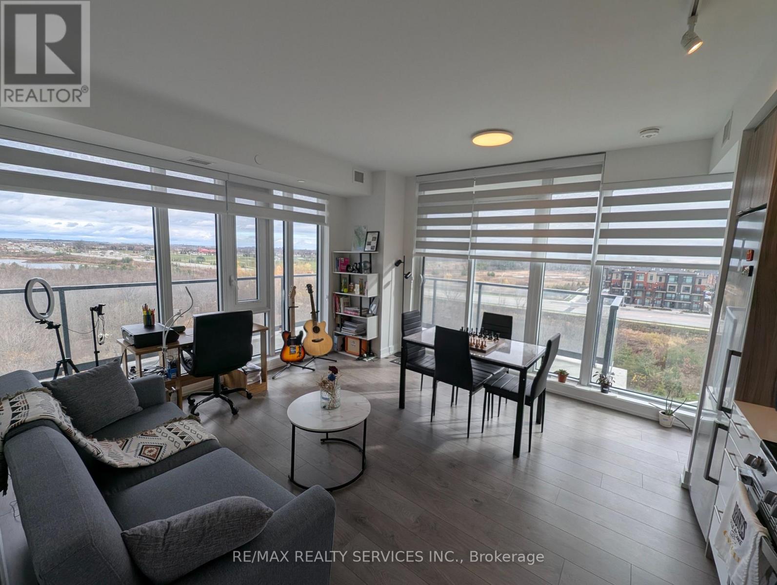 503 - 225 Veterans Drive, Brampton, Ontario  L7A 5L7 - Photo 2 - W12645878